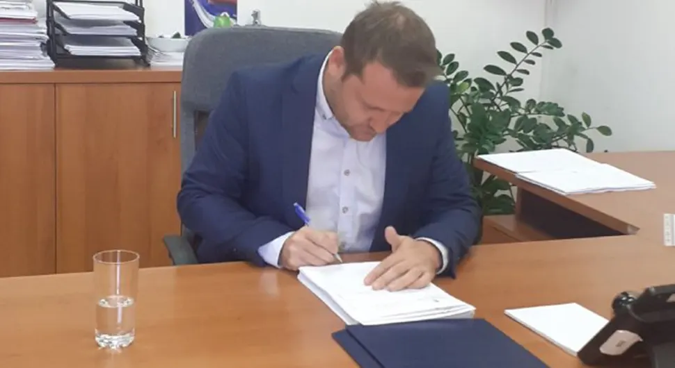 lukic sluzbeni glasnik.webp